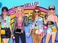 Permainan Ubahsuai Pasukan Perempuan Kolej  talian