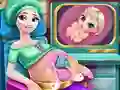 Permainan Ice Queen Pregnant Check-Up talian
