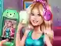 Permainan Ellie Fab Selfie talian