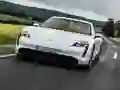 Permainan Porsche Taycan talian