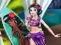 Permainan Princesses Swimsuit Contest talian