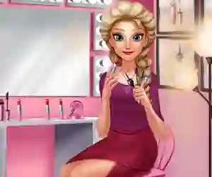 Permainan Ice Queen Makeover Time talian