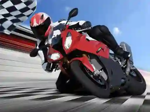 Permainan Real Bike Racing talian