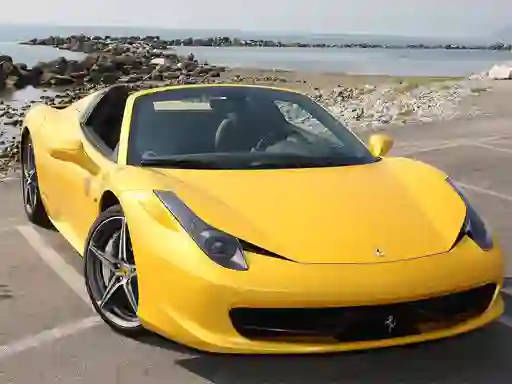 Permainan Ferrari 458 Spider Slide talian