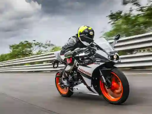 Permainan RC 125 Action talian
