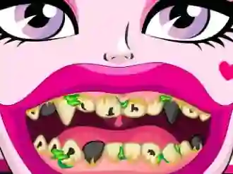 Permainan Draculaura Bad Teeth talian