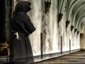 Permainan Biara Lama melarikan diri  talian