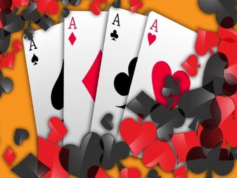 Permainan Kad: Klondike Solitaire talian